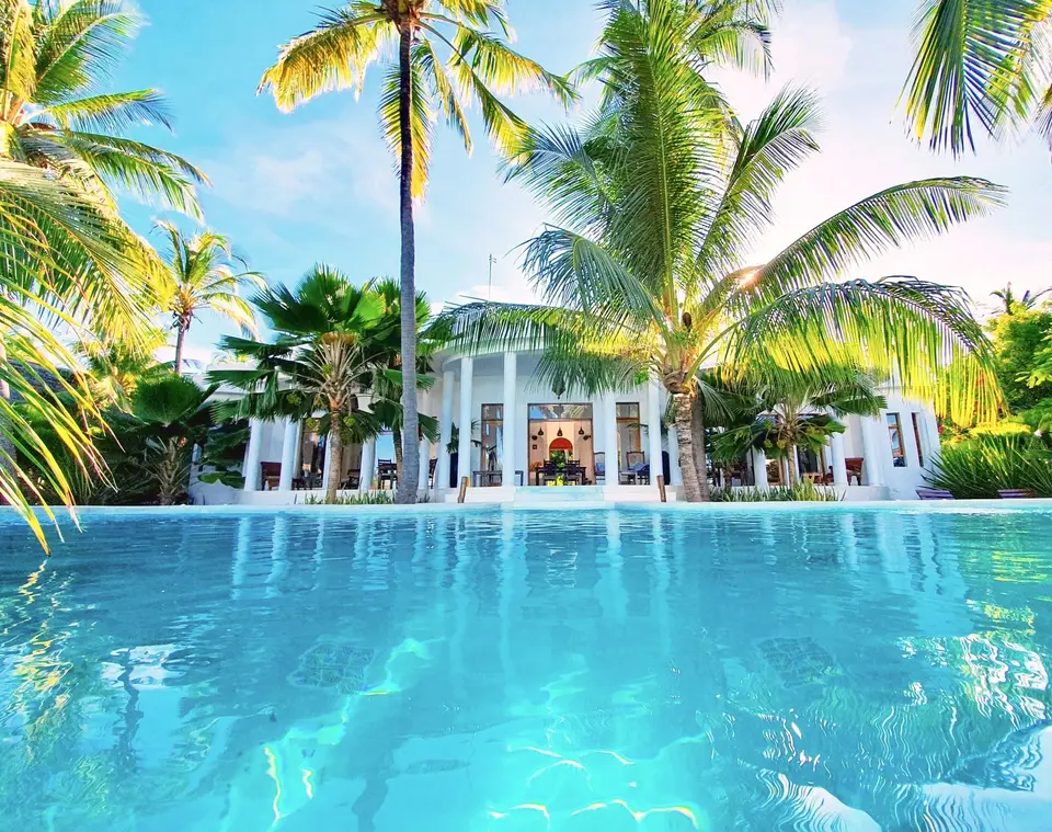 Villa Kidosho | swimming pool view in the afternoon
